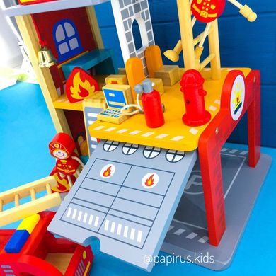 Деревянная игрушка "Пожарная станция" TooKyToy - 4